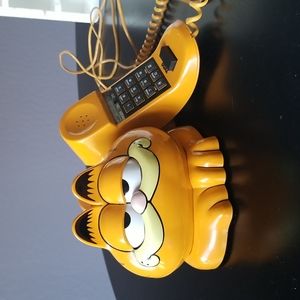 Garfield phone with original box